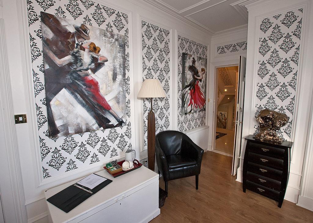 Victoria House B&B Crieff Zimmer foto