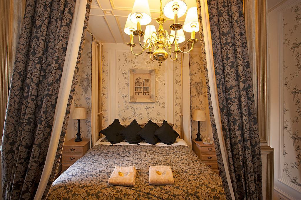 Victoria House B&B Crieff Zimmer foto